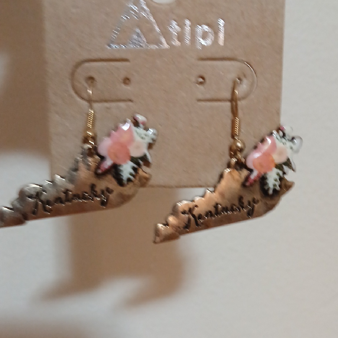 Worn Gold Kentucky Earrings With Floral Design